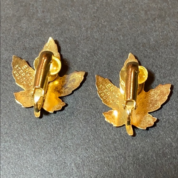 Vintage ENCO Sterling Gold Maple Leaf Earrings - Picture 9 of 10